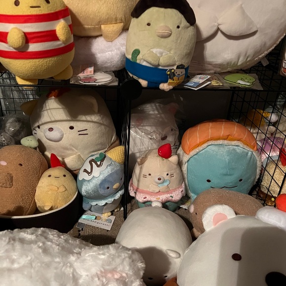 LISTING SOON Sumikko Gurashi - Picture 4 of 6